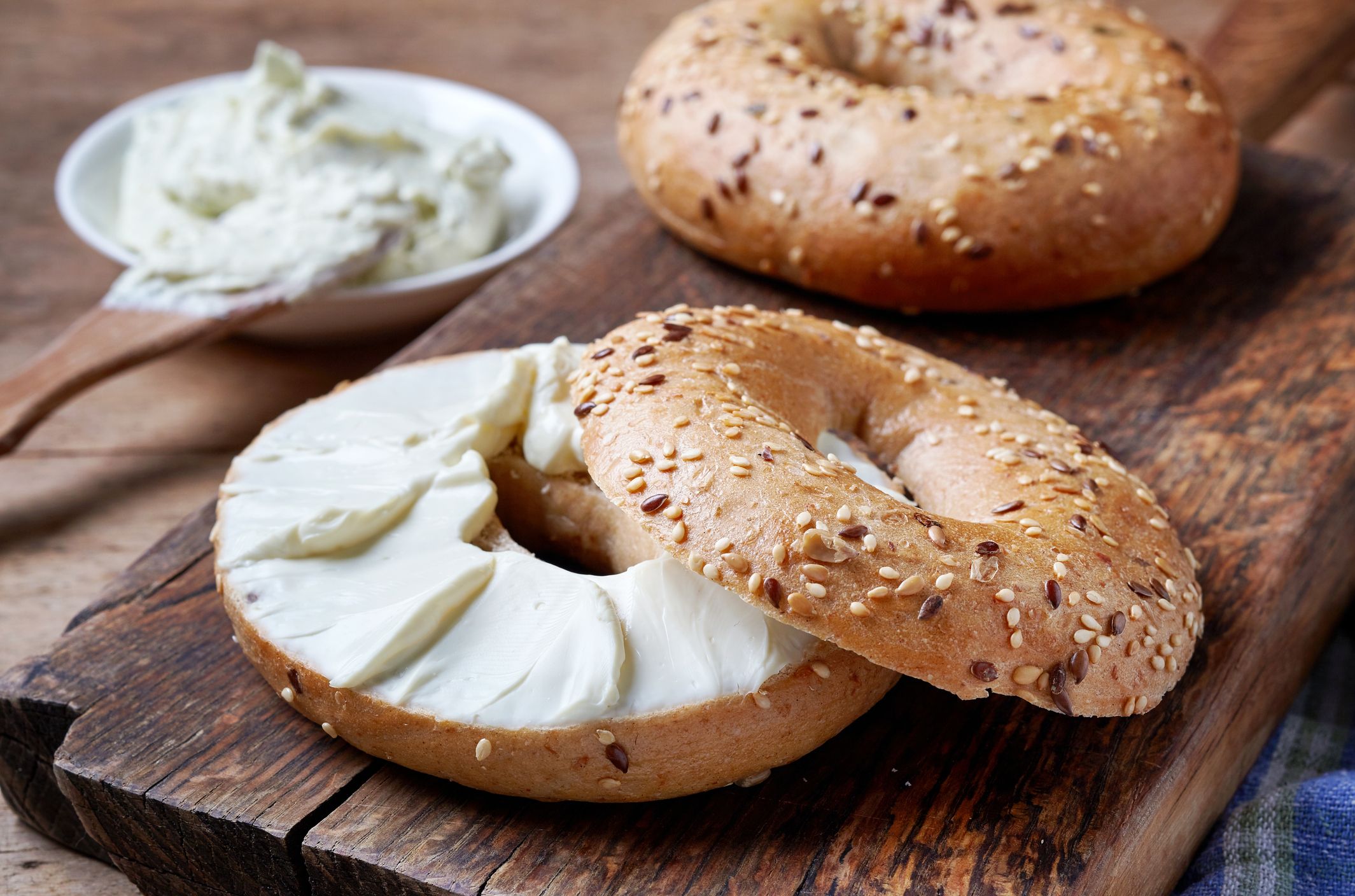 Bagel and Cream Cheese Calories